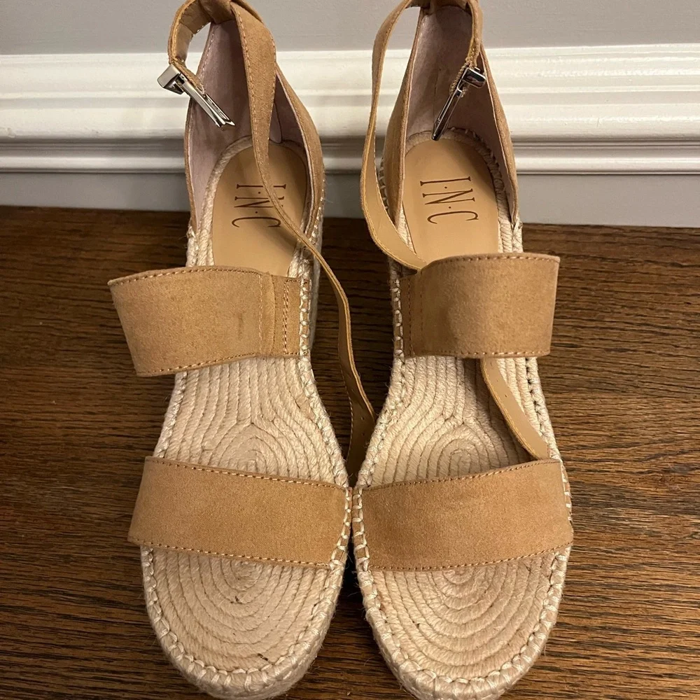INC Beige Platform Catiana Almond Toe‎ Wedge Buckle Espadrille Shoes 8.5